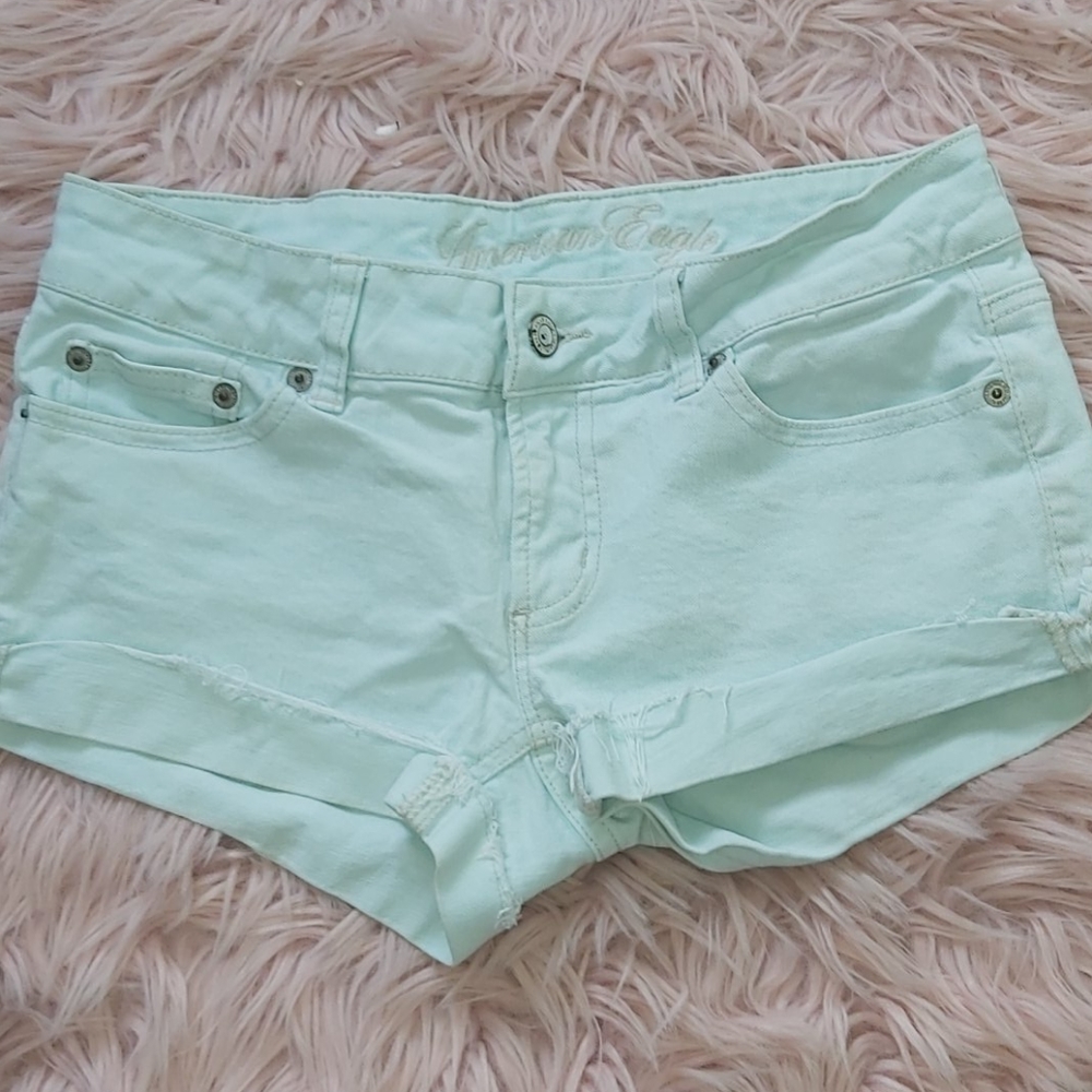Short shorts
